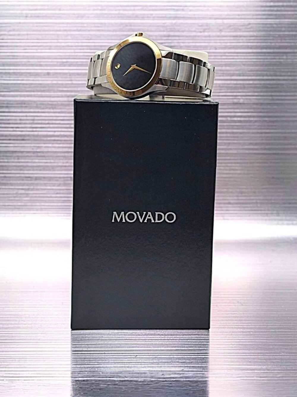 MOVADO Museum Classic Men’s Watch | Two-Tone Gold & Silver | 38mm | Swiss Made |